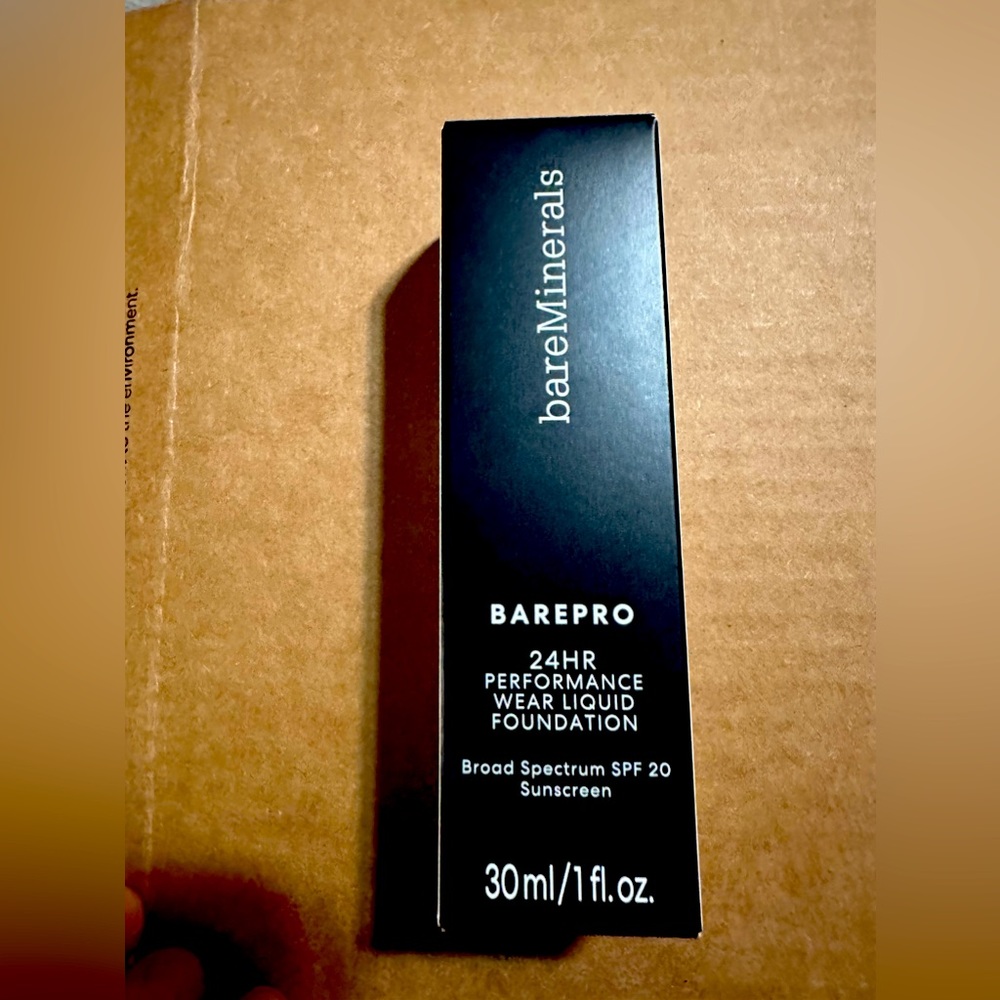 Brand new bareMinerals, bare pro foundation